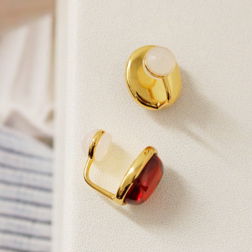 复古石榴石椭圆纽扣耳夹 Clip On Earring