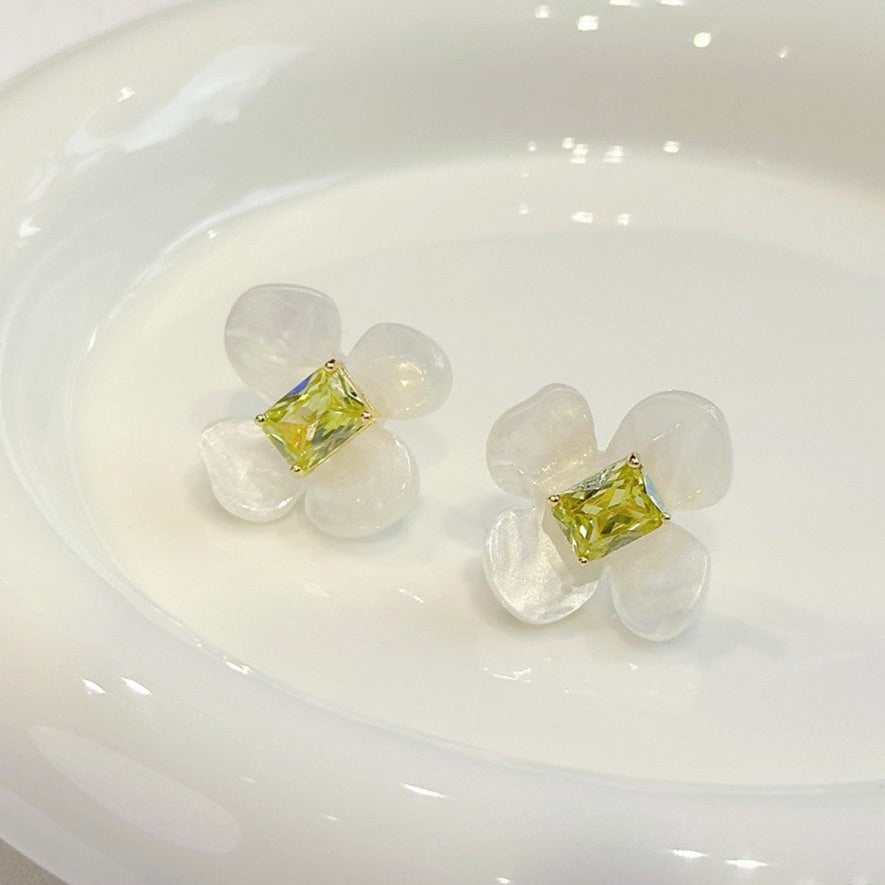 方钻花朵高级感耳夹 Clip On Earring