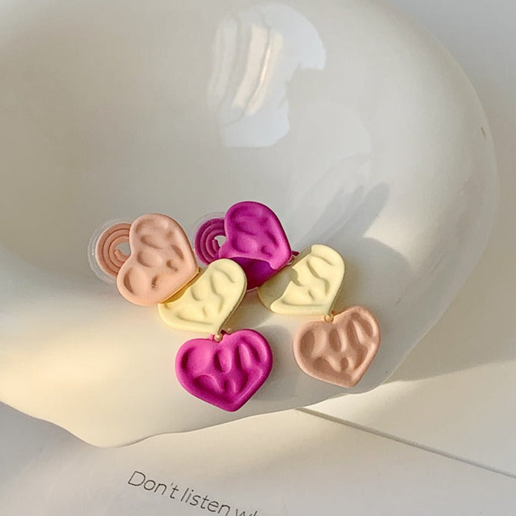 渐变粉桃心小众耳夹 Asymmetric Clip On Earring