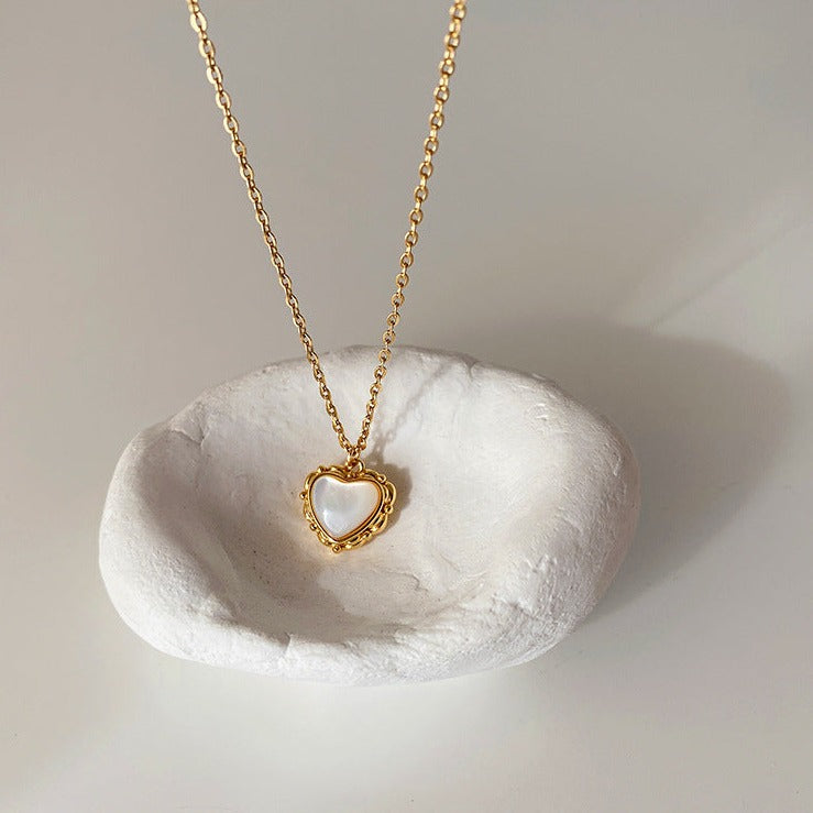 贝壳爱心桃心复古项链 Necklace