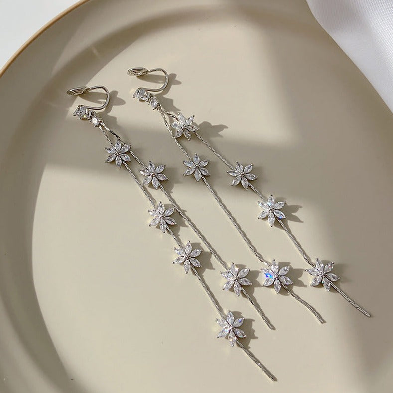超仙长款流苏锆石花朵耳夹 Clip On Earring