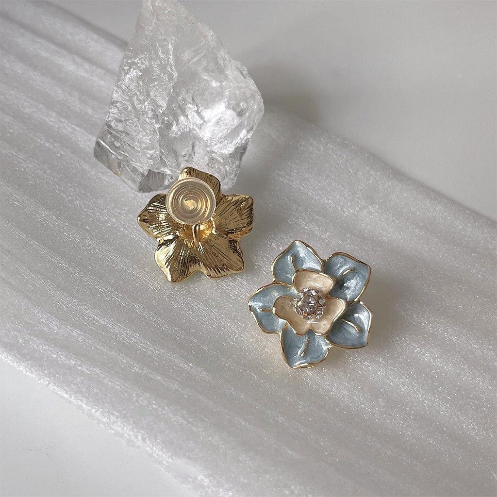 滴釉油画花朵耳夹 Blue Camellia Clip On Earring