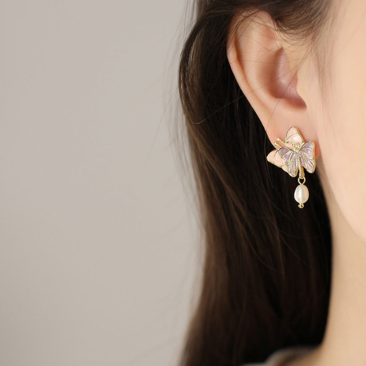 蝶入花间珍珠耳夹 Butterfly Pearl Clip On Earring