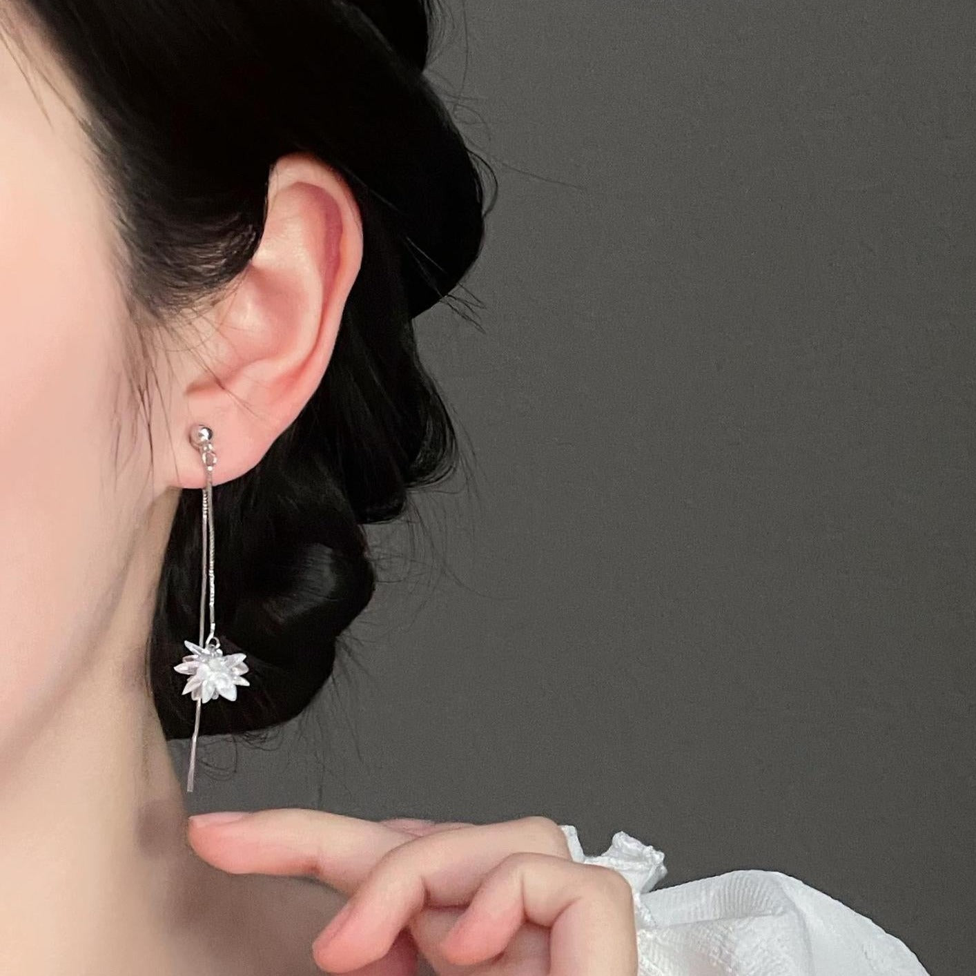 仙女雪花吊坠流苏耳夹 Fairy Snowflake Long Clip On Earring