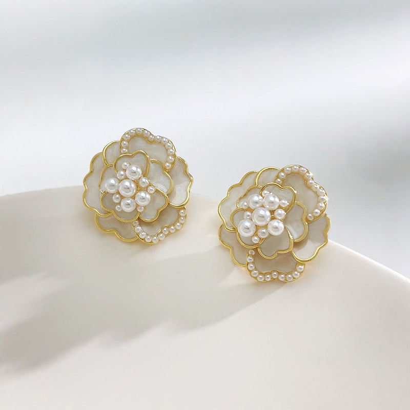 山茶花珍珠耳夹 White Camellia Pearl Clip On Earring