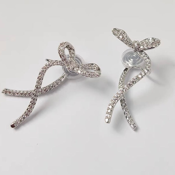 蝴蝶结丝带耳夹 Silver Bow Zircon Clip On Earring