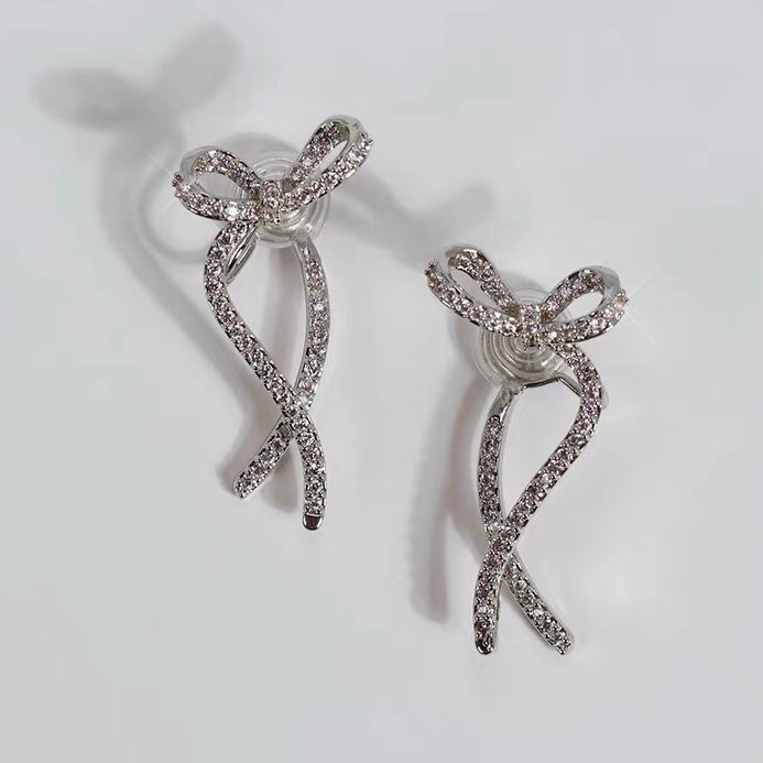 蝴蝶结丝带耳夹 Silver Bow Zircon Clip On Earring