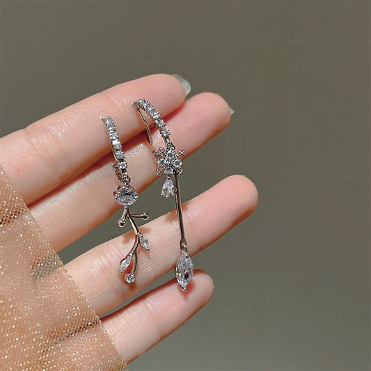 银色不对称超闪锆石耳夹 Asymmetric Clip On Earring