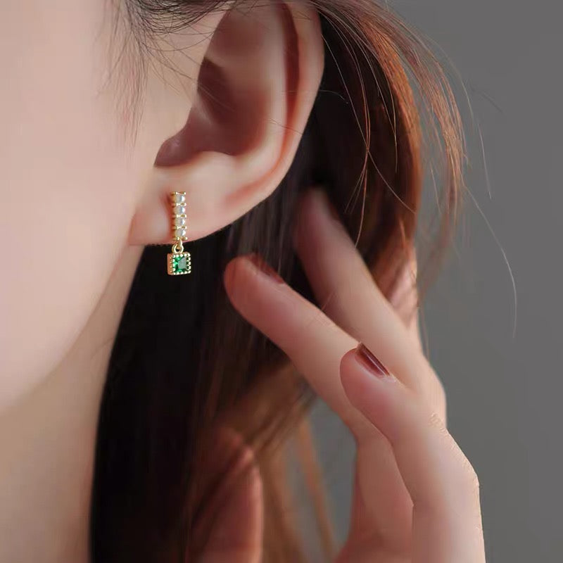 Dark Green Zircon Pearl Clip On Earring 祖母绿锆石珍珠高级感耳夹